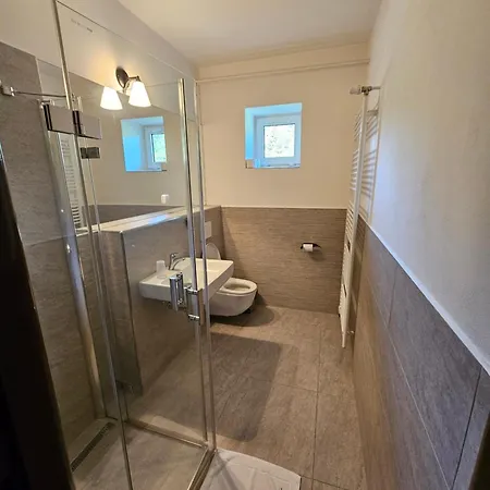 Horsky Konsel Hotel Ricky (Hradec Kralove)
