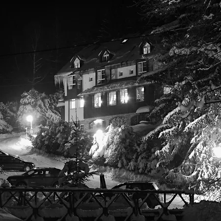 Konšel Hotel 3*